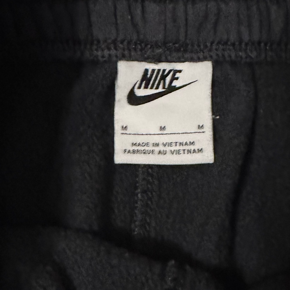 Nike Black Joggers. Boys Medium